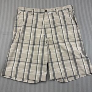 IZOD Men's Golf Shorts Size 34 Windowpane Plaid Flat Front